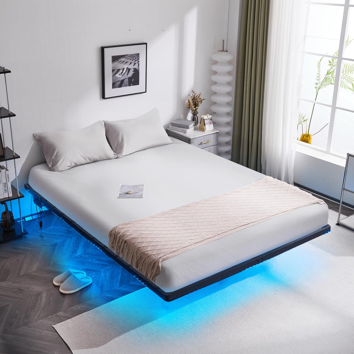 14 Inch Full Floating Bed Frame with USB Charging Station and LED Lights Q118473