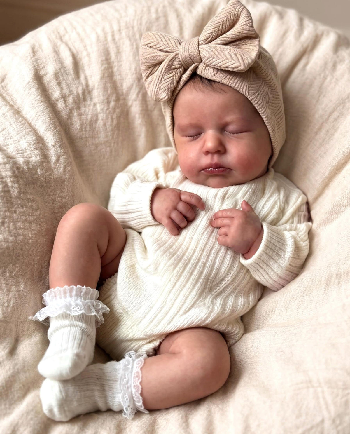20 in Lifelike Reborn Baby Dolls with Accessories M57977